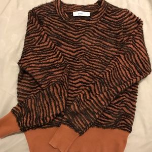 Zara Tiger print sweater